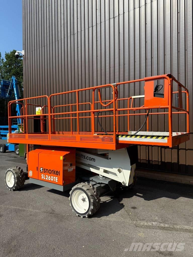 Snorkel SL 26 RTE Žirkliniai keltuvai