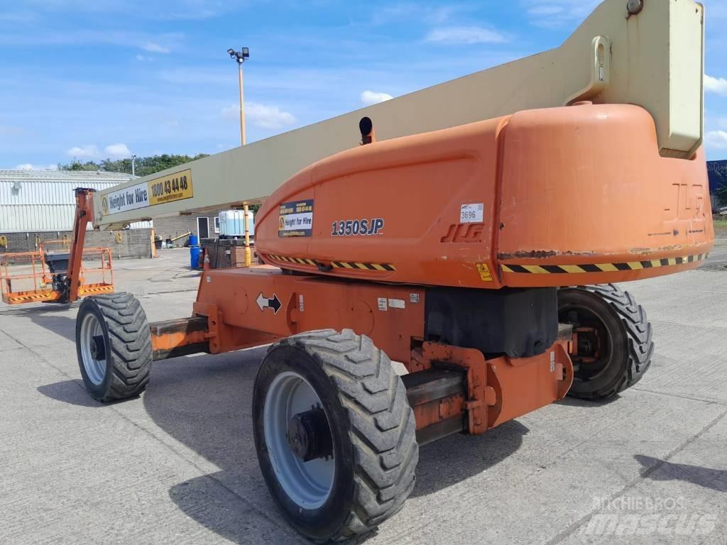 JLG 1350 SJP Teleskopiniai keltuvai
