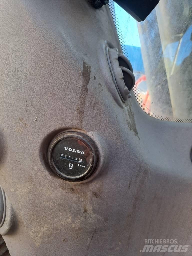 Volvo EWR150E Ratiniai ekskavatoriai