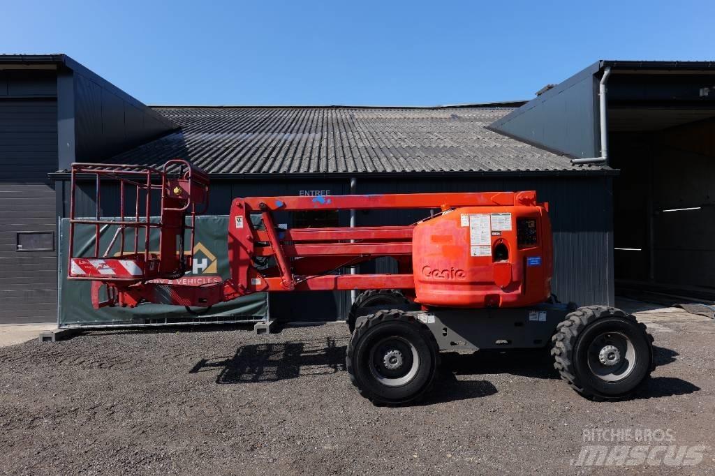 Genie Z 45/25 4x4 Alkūniniai keltuvai