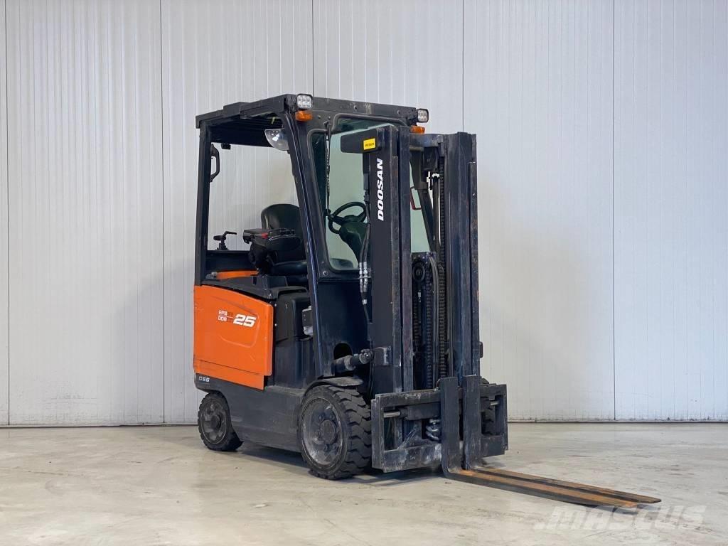 Doosan BC25S-7 Elektriniai šakiniai krautuvai