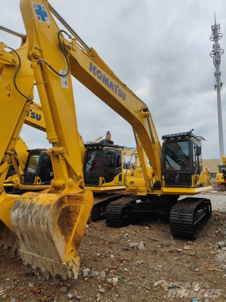 Komatsu PC 200-8 Vikšriniai ekskavatoriai