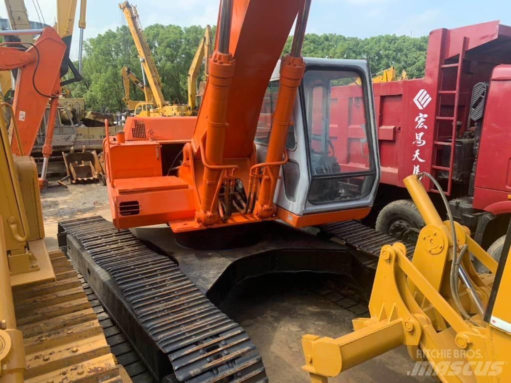 Hitachi EX 300 Vikšriniai ekskavatoriai