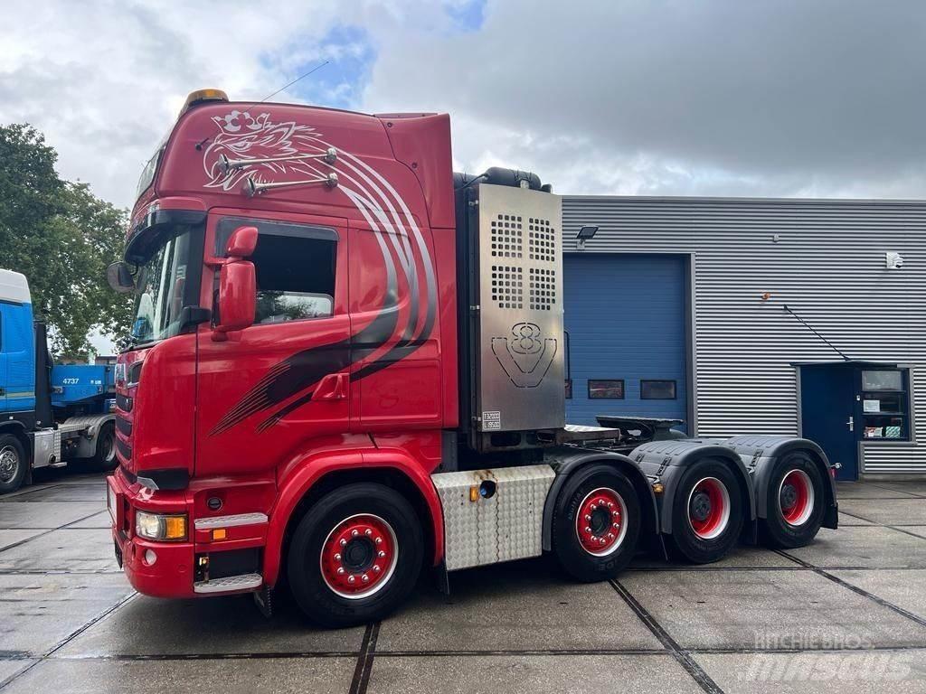 Scania R580 8x4 Naudoti vilkikai