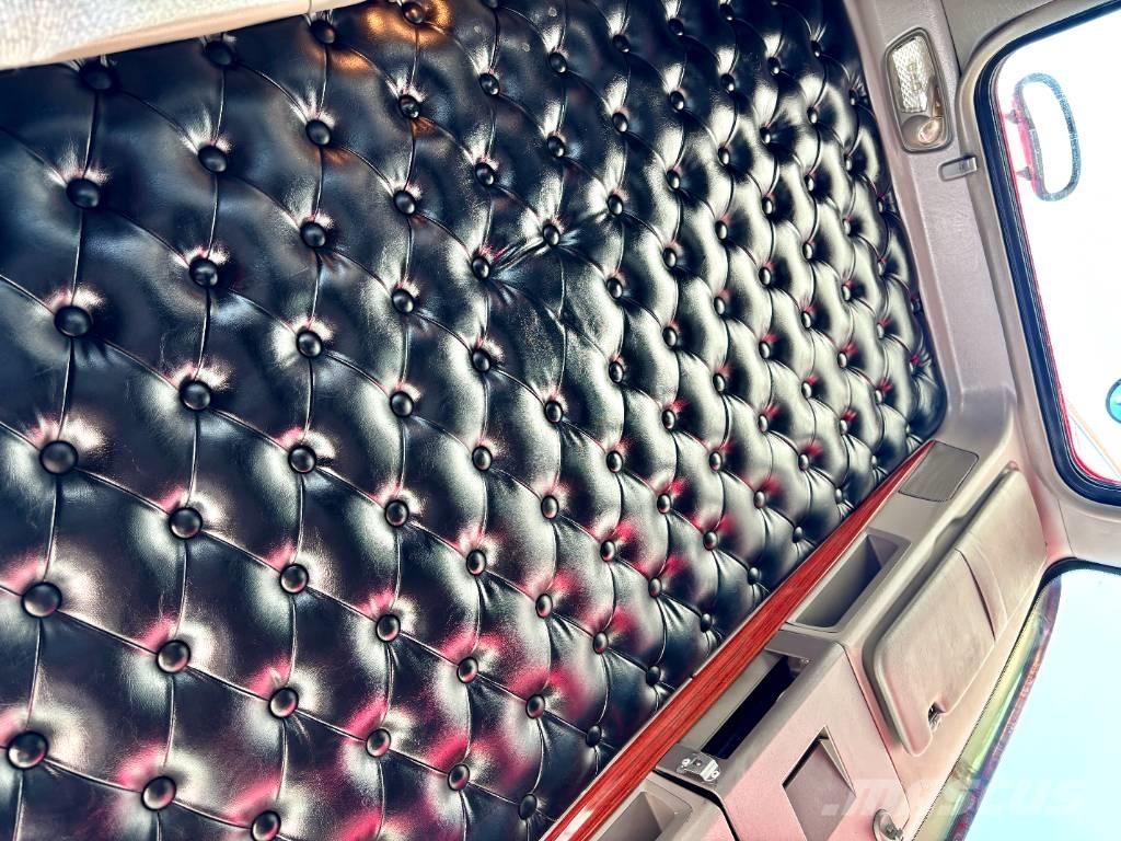 Kenworth W 900 Naudoti vilkikai