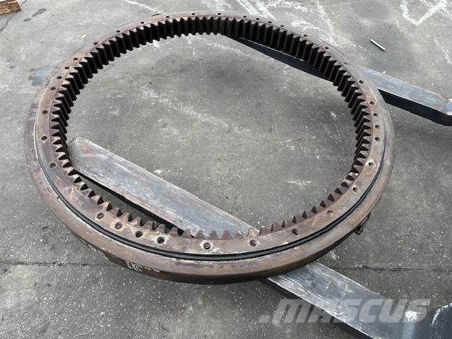 O&K RH 16 Transmisijos