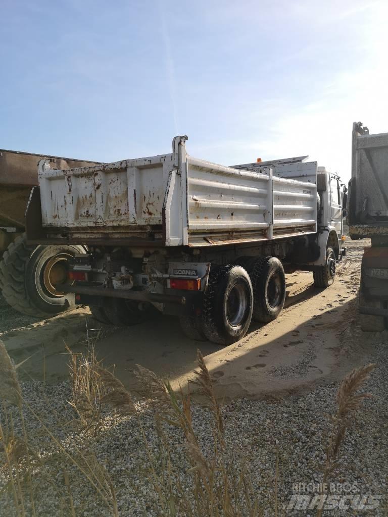 Scania 113 Savivarčių priekabų vilkikai