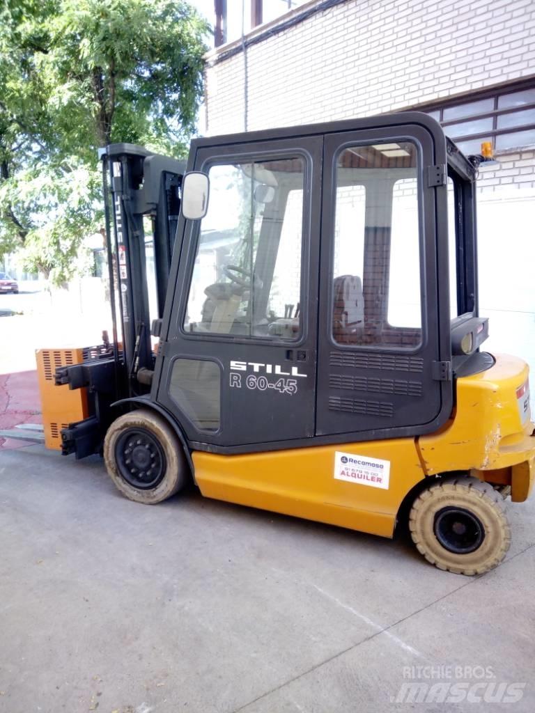 Still R60-45 Elektriniai šakiniai krautuvai