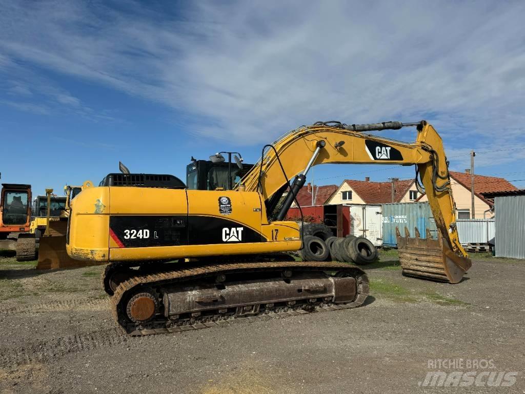 CAT 324 D L Vikšriniai ekskavatoriai
