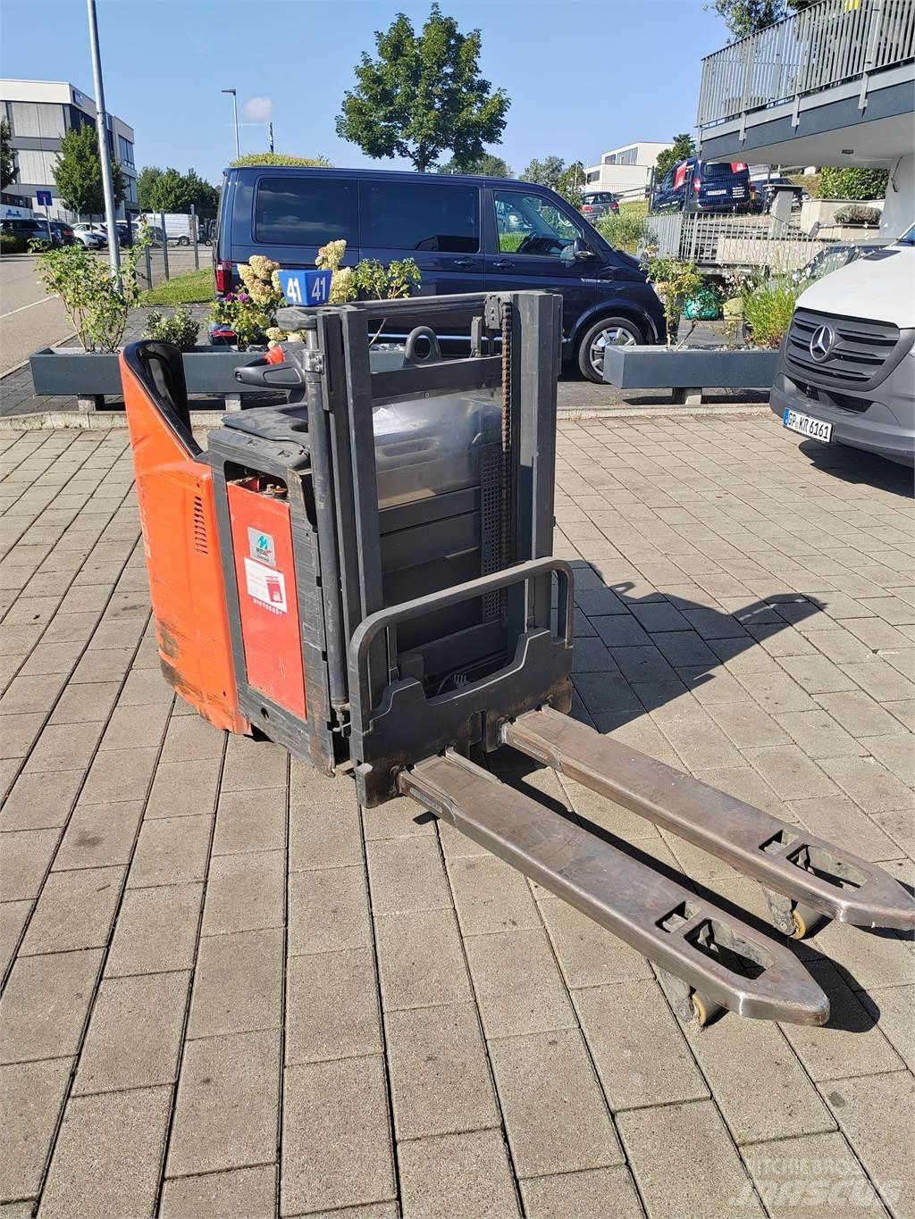 Linde L12 LHP SP Rankiniai vėžimėliai
