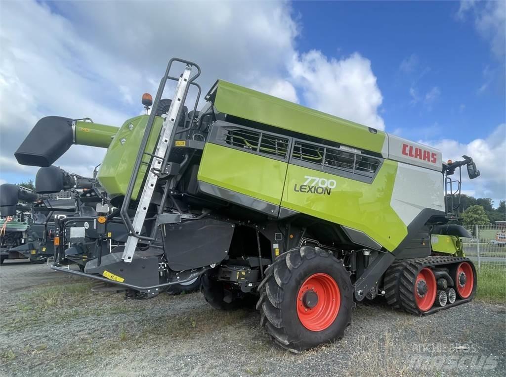 CLAAS 7700 TT Derliaus nuėmimo kombainai