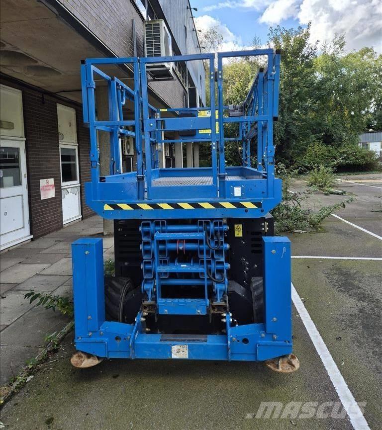 Genie GS 3369 RT Žirkliniai keltuvai