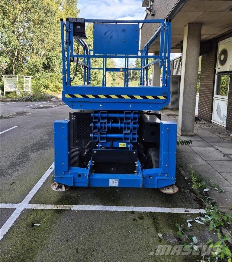 Genie GS 3369 RT Žirkliniai keltuvai