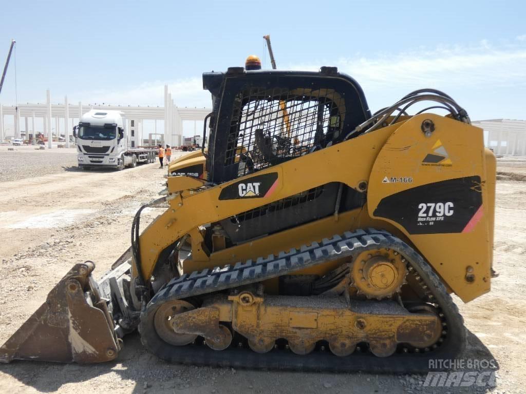 CAT 279 C Krautuvai su šoniniu pasukimu