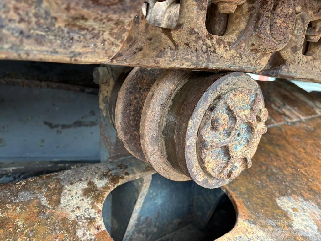Hyundai 290BLC Vikšriniai ekskavatoriai