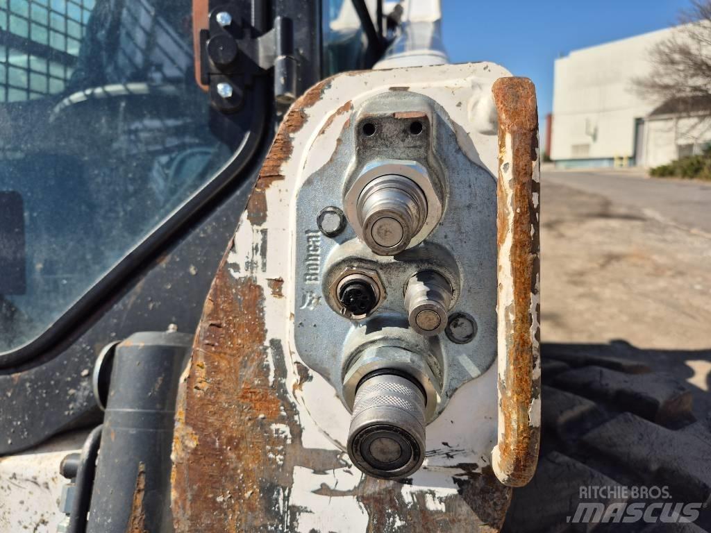 Bobcat S 770 Krautuvai su šoniniu pasukimu