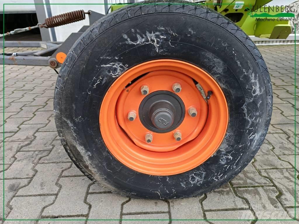 CLAAS Vario 900 Derliaus nuėmimo kombainų galvos