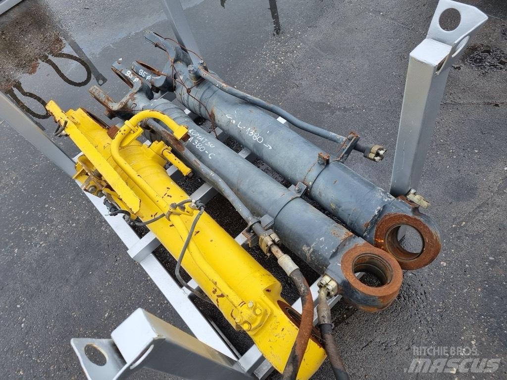 Komatsu WA380-6 Hidraulikos įrenginiai