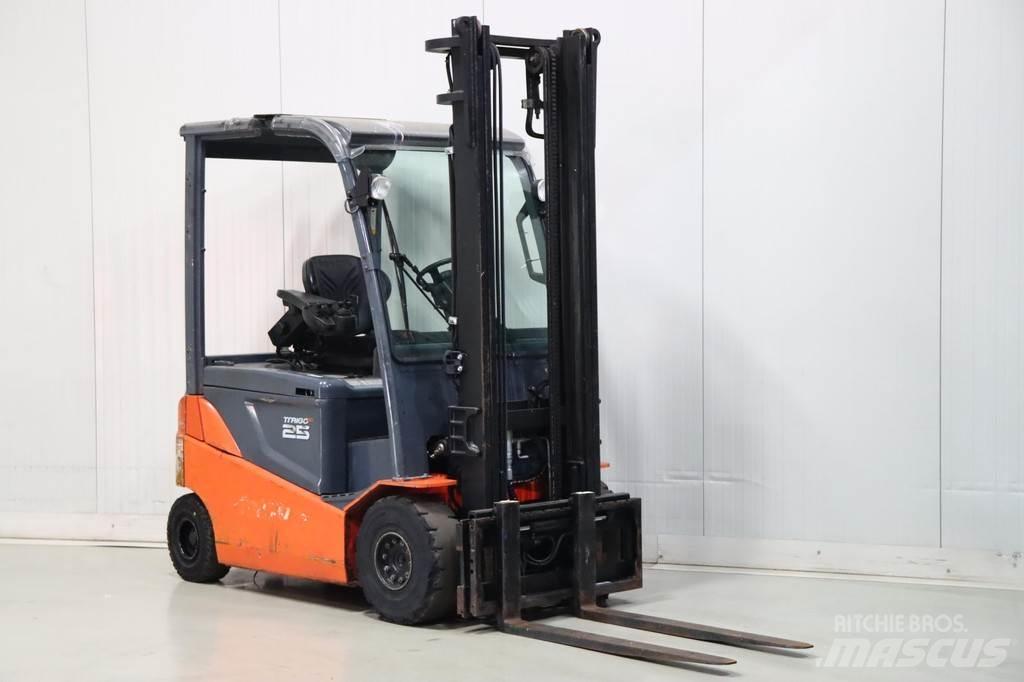 Toyota 8FBMKT25 Elektriniai šakiniai krautuvai