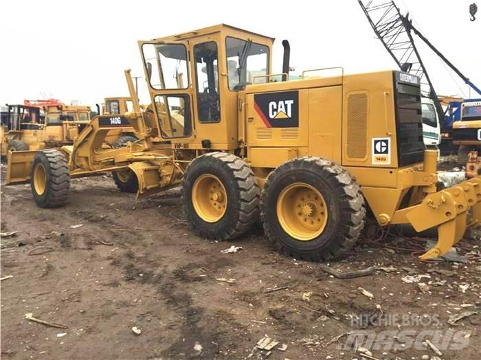 CAT 140 G Greideriai