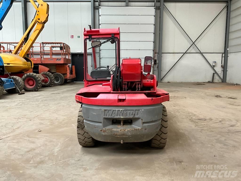 Manitou BT 420 Teleskopiniai krautuvai