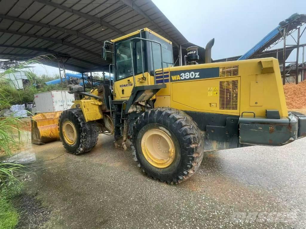 Komatsu WA 380-6 Naudoti ratiniai krautuvai