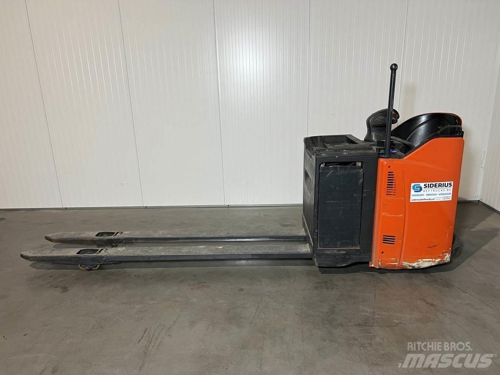 Linde T20SP-02 Rankiniai hidrauliniai vėžimėliai