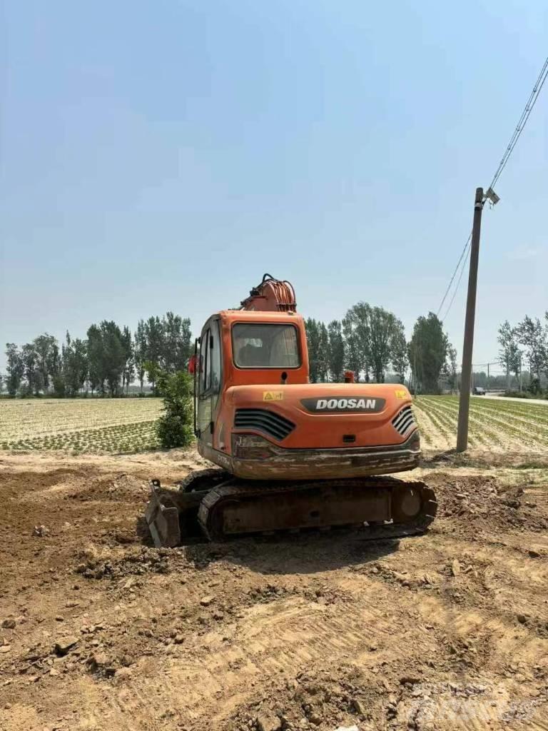 Doosan DX 75-9 Vikšriniai ekskavatoriai