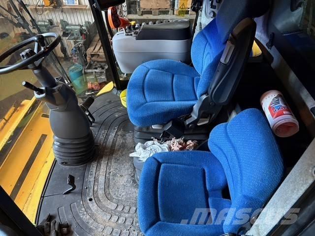 New Holland CX 8080 Derliaus nuėmimo kombainai