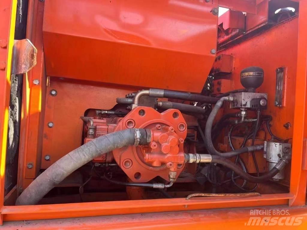 Doosan DH 150 LC-7 Vikšriniai ekskavatoriai