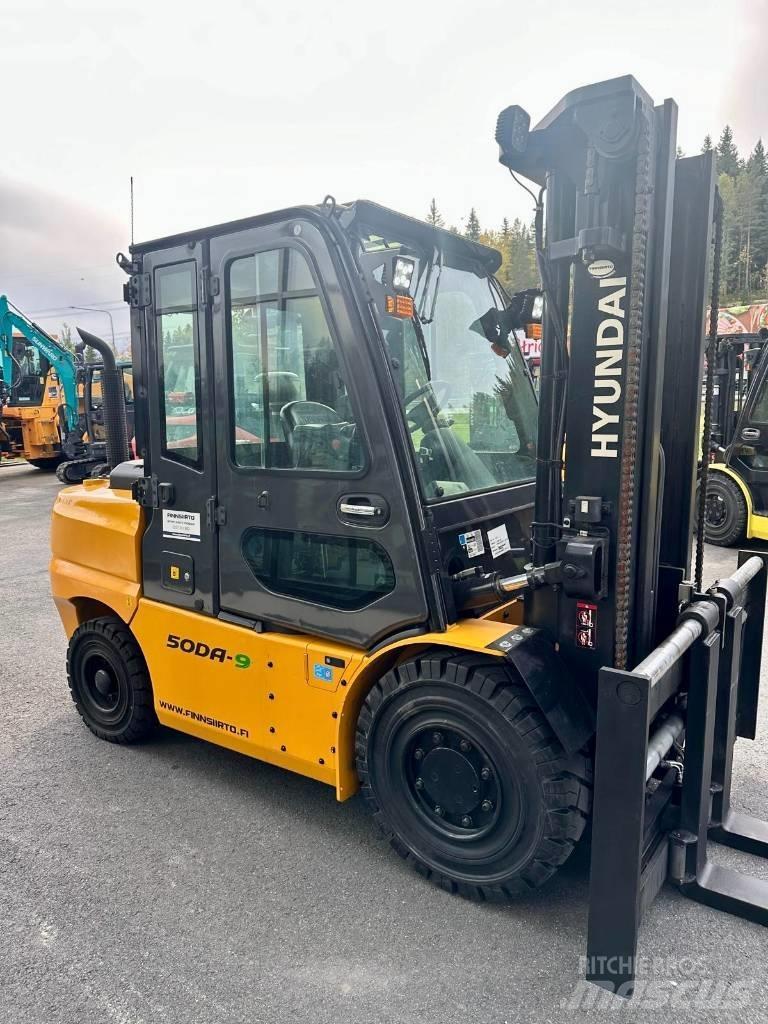 Hyundai 50DA-9 Dyzeliniai krautuvai