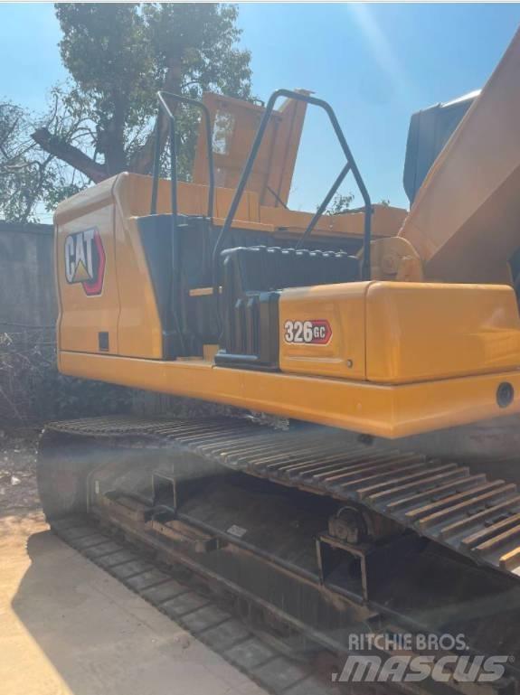 CAT 326 GC Vikšriniai ekskavatoriai
