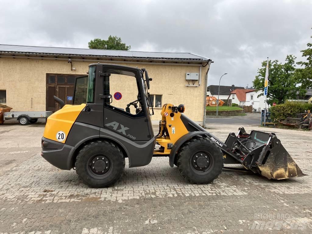 Mecalac AX 700 Naudoti ratiniai krautuvai