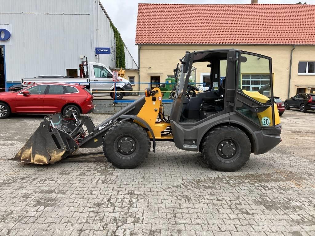Mecalac AX 700 Naudoti ratiniai krautuvai