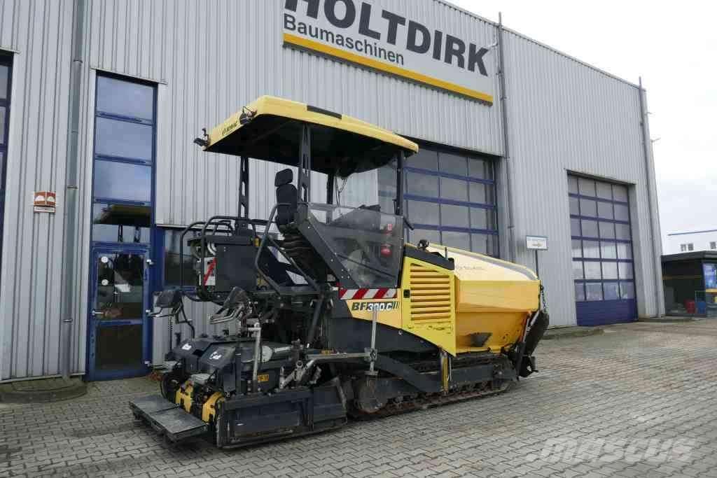 Bomag BF 300 C Maža asfalto klojimo technika