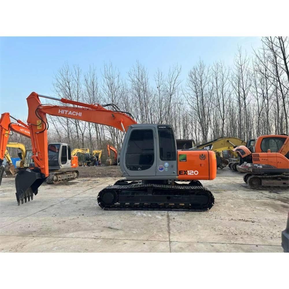 Hitachi EX120 Vikšriniai ekskavatoriai