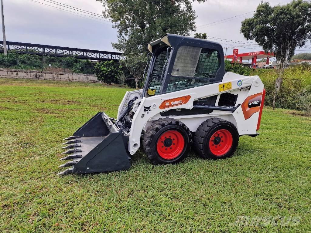 Bobcat S 450 Krautuvai su šoniniu pasukimu