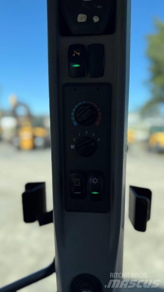 Volvo BL 71 Ekskavatoriniai krautuvai