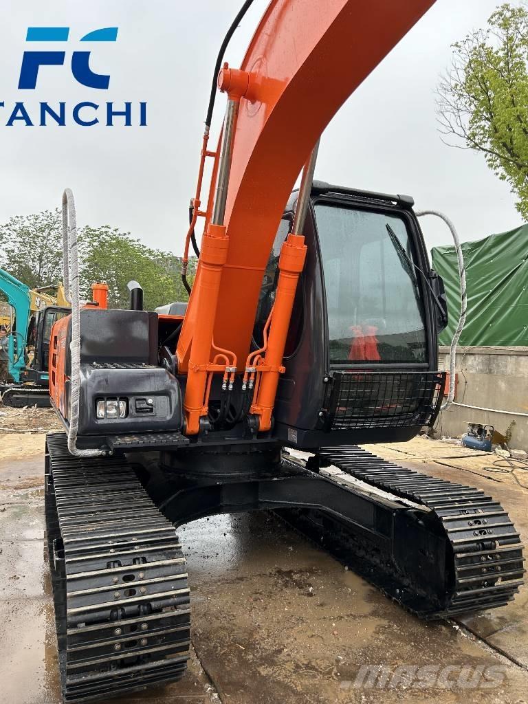 Hitachi ZX 120 Vikšriniai ekskavatoriai