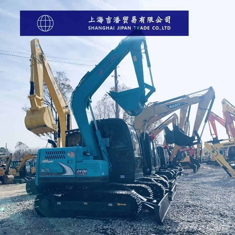 Kobelco SK 75 Vidutinės galios ekskavatoriai 7-12 t