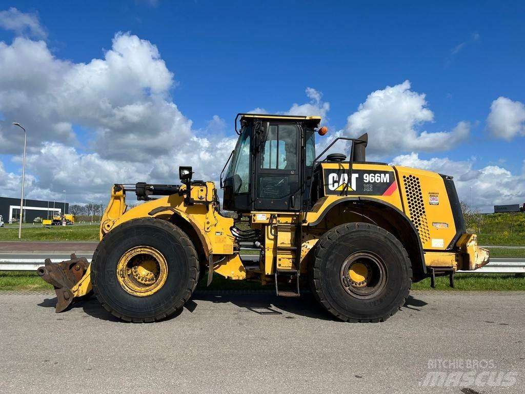 CAT 966M XE Naudoti ratiniai krautuvai
