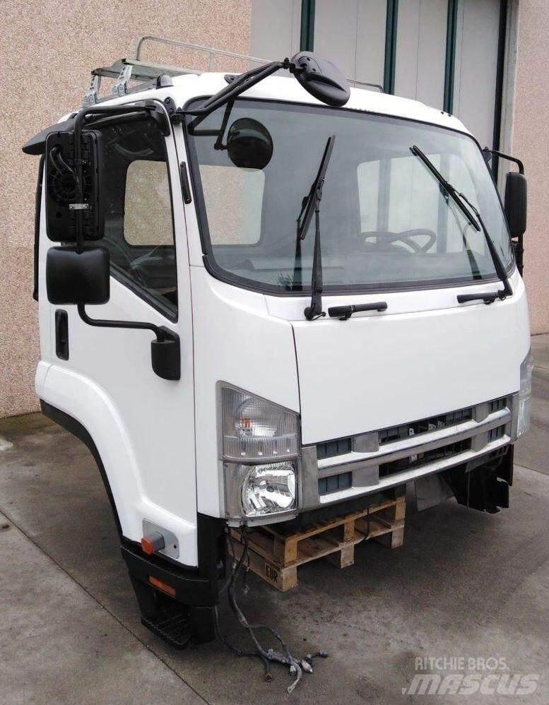 Isuzu FRR Euro 5 Kabinos ir salonai