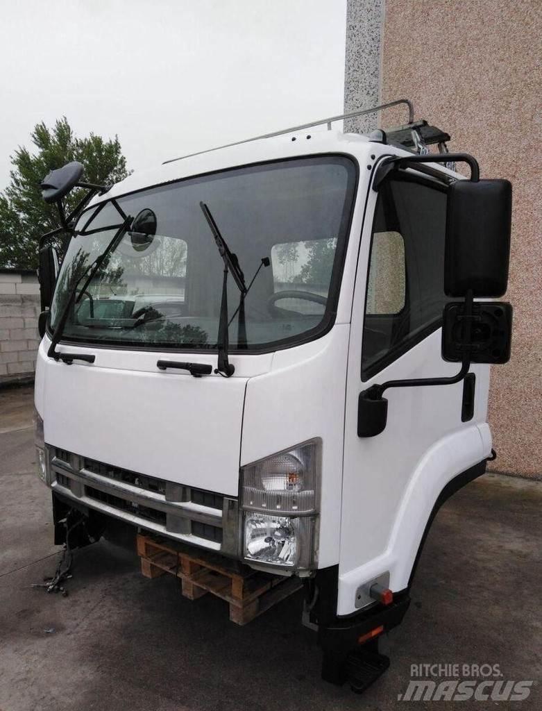Isuzu FRR Euro 5 Kabinos ir salonai