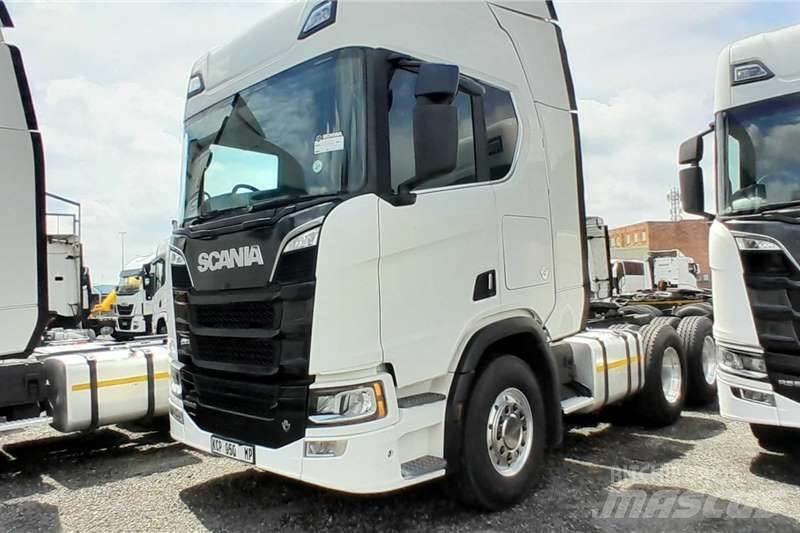 Scania R560 Kita