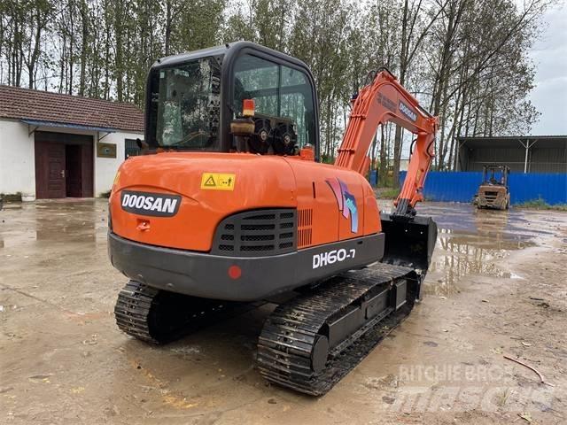 Doosan DH 60-7 Mini ekskavatoriai < 7 t