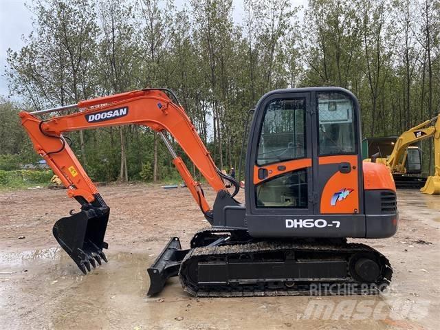 Doosan DH 60-7 Mini ekskavatoriai < 7 t