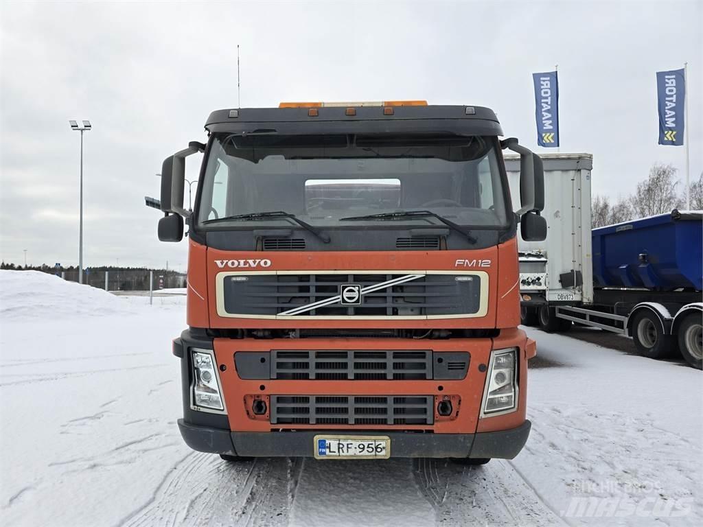 Volvo Fm12 420 8x4 Savivarčių priekabų vilkikai