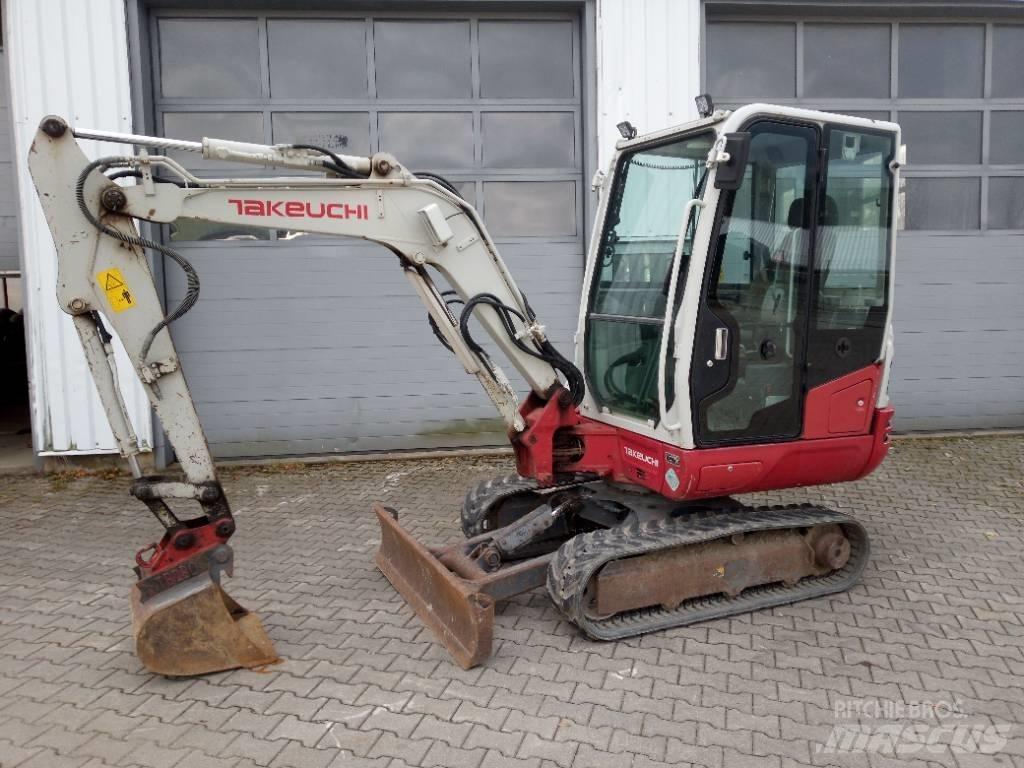 Takeuchi TB 230 Mini ekskavatoriai < 7 t