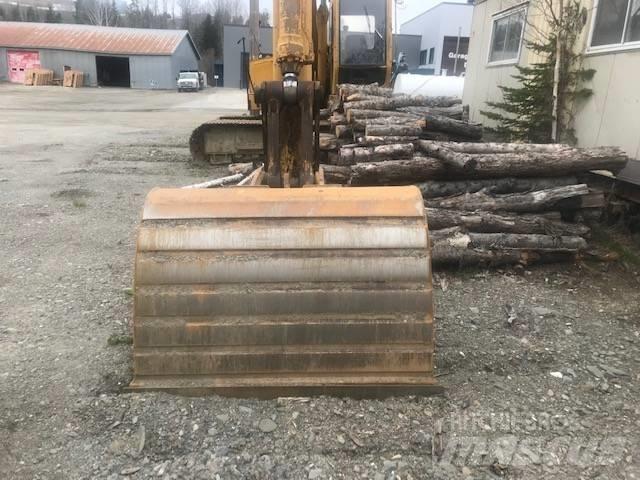 John Deere 690 D Vikšriniai ekskavatoriai