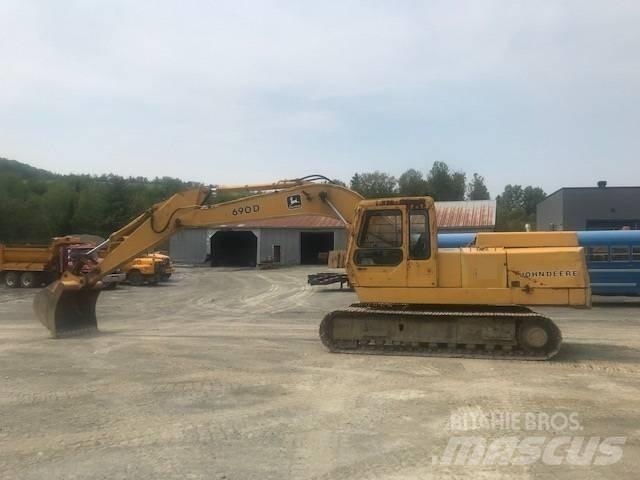 John Deere 690 D Vikšriniai ekskavatoriai